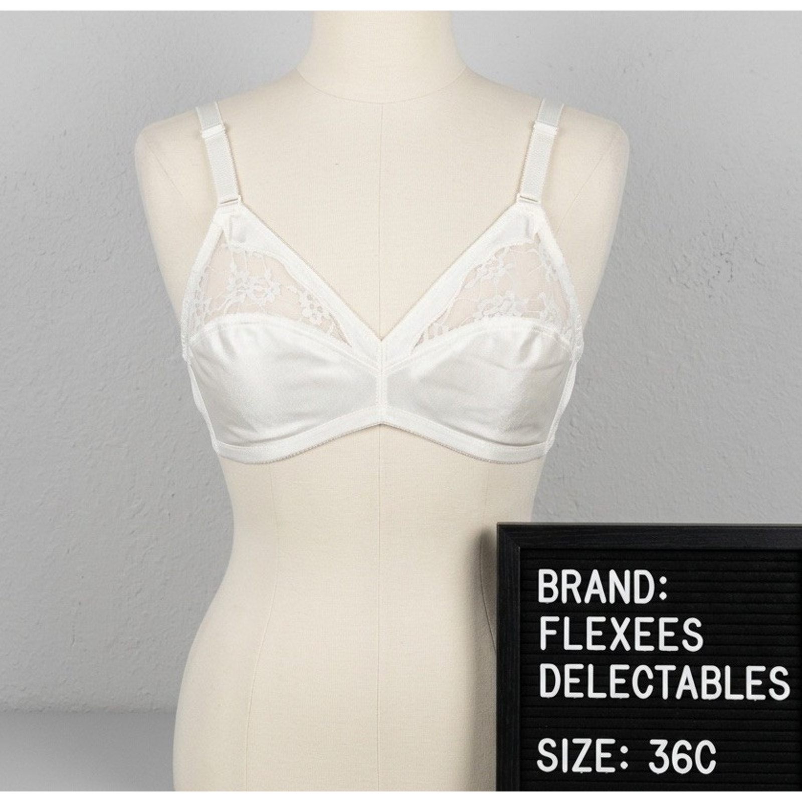 Vintage Flexees Delectables Bra 36c White Style 1631 Soft Cup Wireless